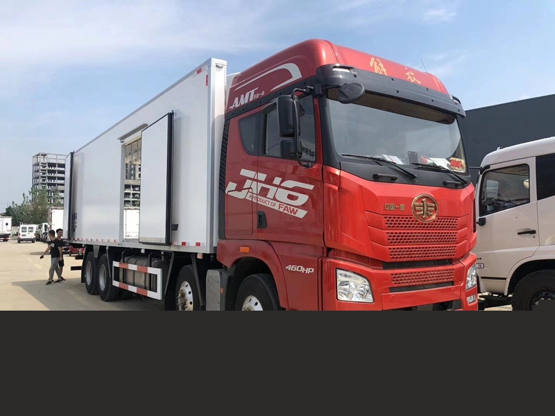 解放JH6國六前四后八冷藏車