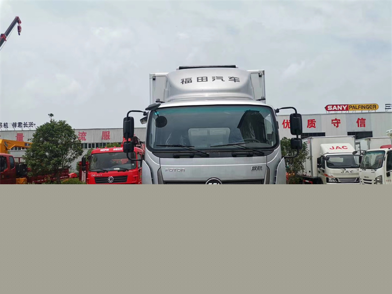歐航平頂冷藏車