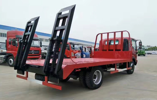 國(guó)五大運(yùn)單橋平板