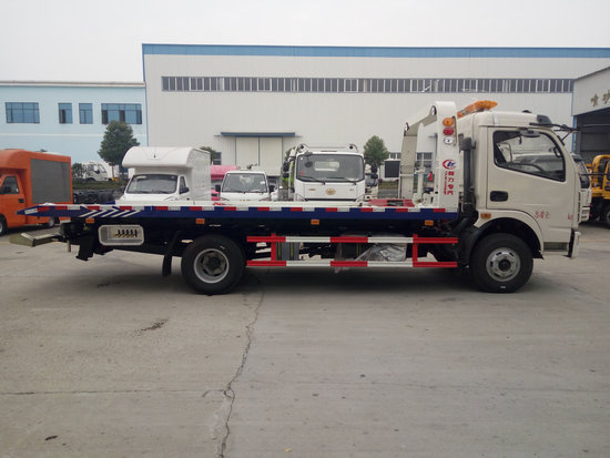 東風(fēng)多利卡一拖二清障車(黃牌)